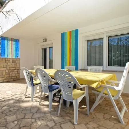 Dom wakacyjny House Vinkuran 1823