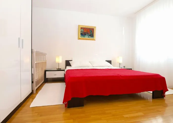 House Vinkuran 1823 *