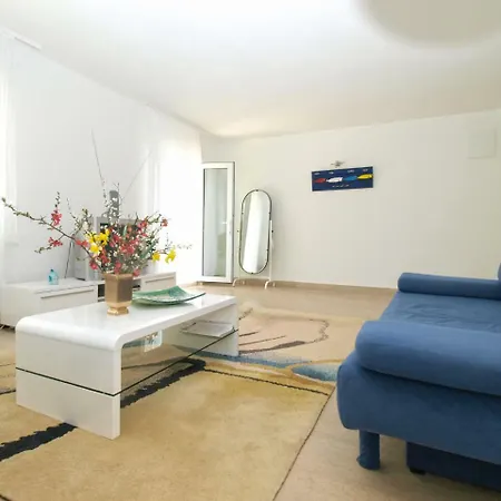 House Vinkuran 1823 Semesterbostad Pula