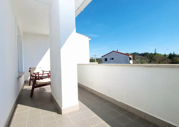 Holiday home House Vinkuran 1823