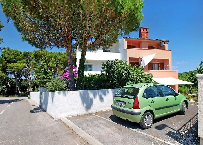 House Vinkuran 1823 Holiday home Pula